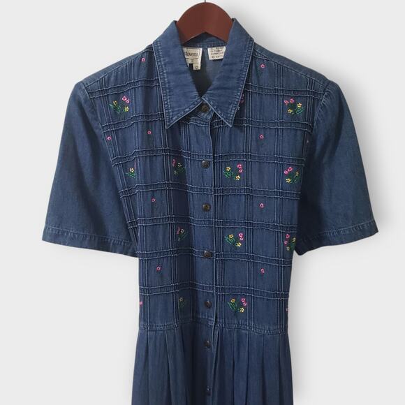 Karin Stevens Denim Floral Embroidered Button Maxi Dress Sz 12 Cottage Grandma - Picture 2 of 12